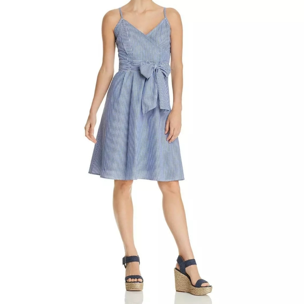 CUPIO blue/white sleeveless faux wrap dress M nwt